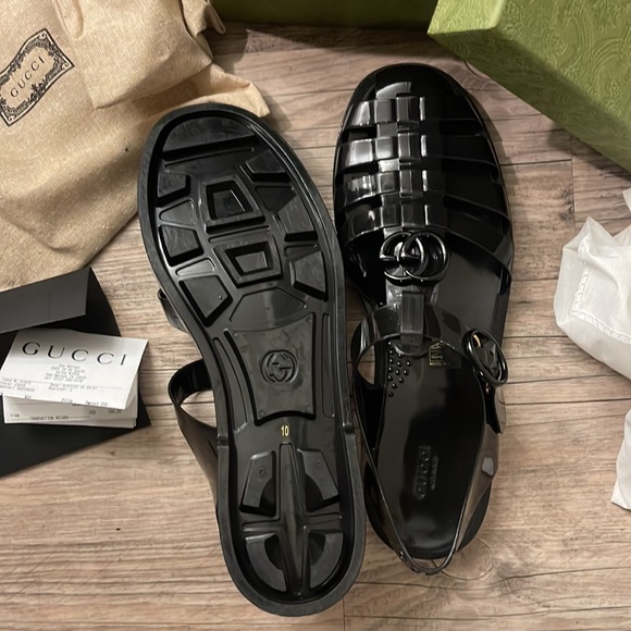 Gucci Shiny Ruber Sandals - Picture 3 of 6